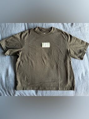 Nike Women’s Sabrina Ionescu - Boxy Fit Heavyweight Tee - Olive Green - sz S